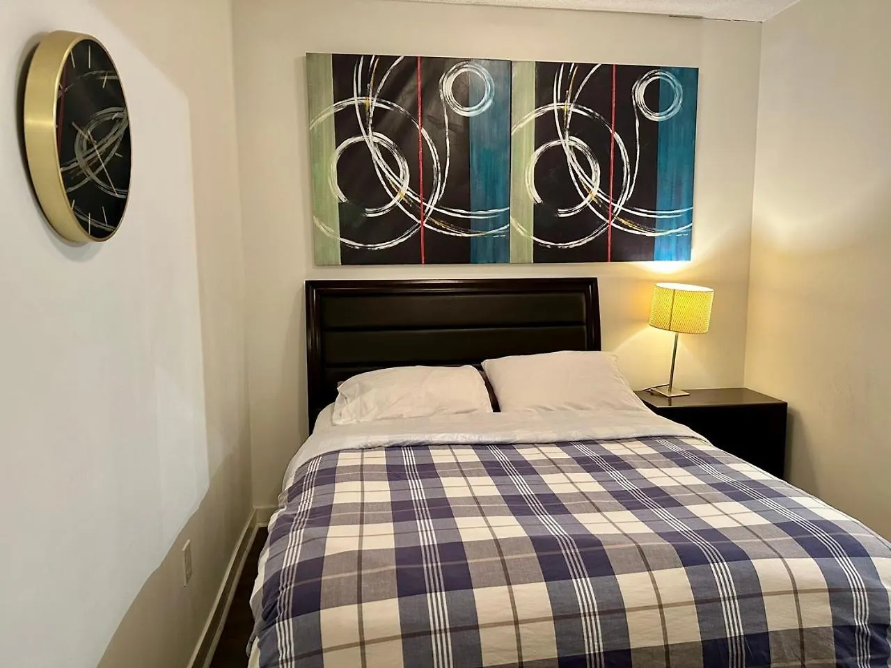 Apartment Comfy 1Bdrm Den 2Baths With 3 Real Beds Plus Parking Toronto